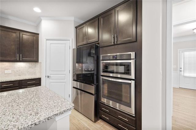 6576 Red Hawk Way, Hoschton, GA 30548