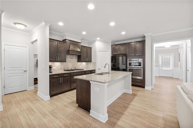 6576 Red Hawk Way, Hoschton, GA 30548