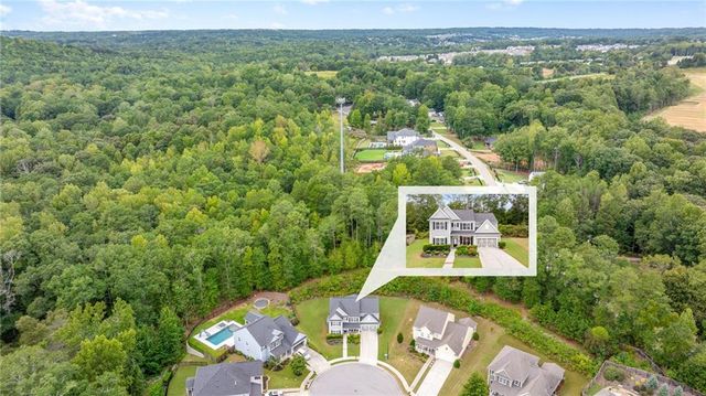 6576 Red Hawk Way, Hoschton, GA 30548
