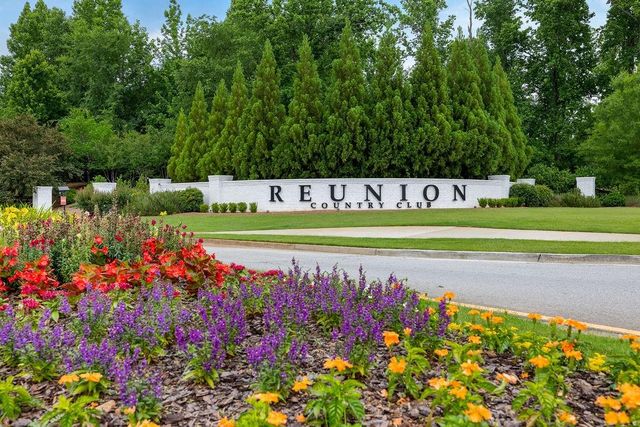 6576 Red Hawk Way, Hoschton, GA 30548