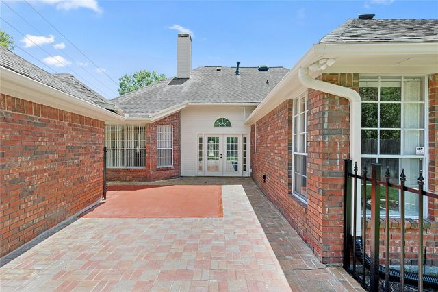 1531 Alderwood Drive, Sugar Land, TX 77479