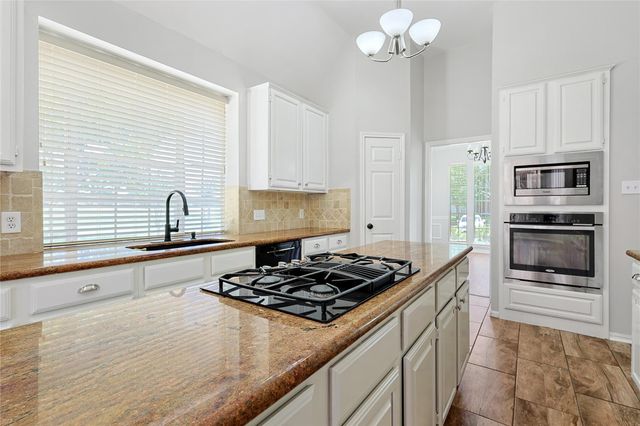 1531 Alderwood Drive, Sugar Land, TX 77479