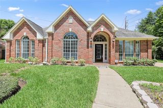 1531 Alderwood Drive, Sugar Land, TX 77479