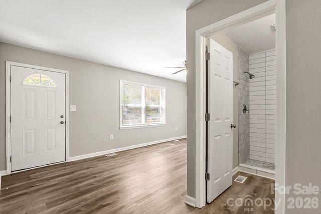 8410 Clear Meadow Lane, Charlotte, NC 28227