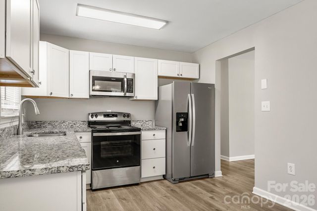 8410 Clear Meadow Lane, Charlotte, NC 28227