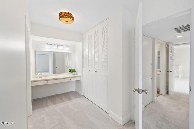 5411 Tyrone Avenue 202, Sherman Oaks, CA 91401