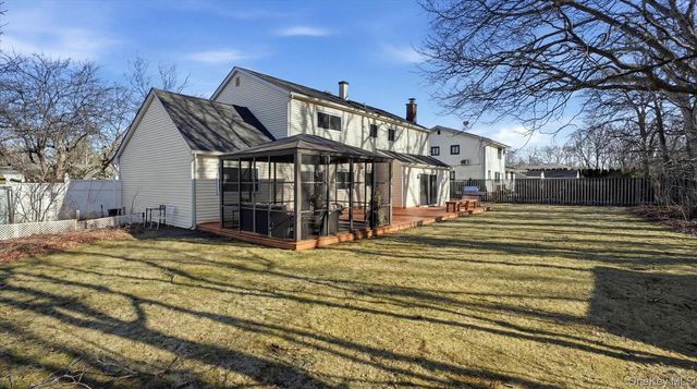 63 Patricia Lane, South Setauket, NY 11720