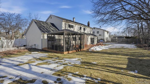 63 Patricia Lane, South Setauket, NY 11720