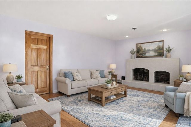 63 Patricia Lane, South Setauket, NY 11720