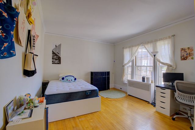 1572 Massachusetts Avenue 41, Cambridge, MA 02138