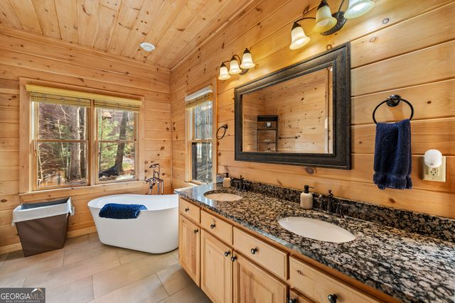 176 Katahdin Drive, Mineral Bluff, GA 30559