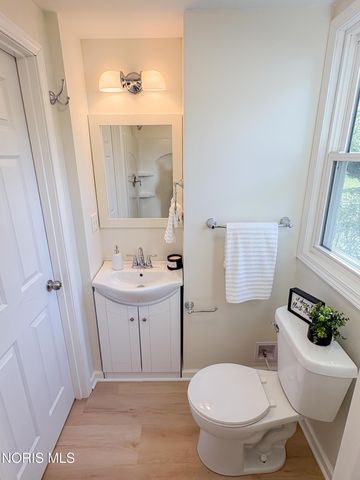 5249 Clover Lane, Toledo, OH 43623