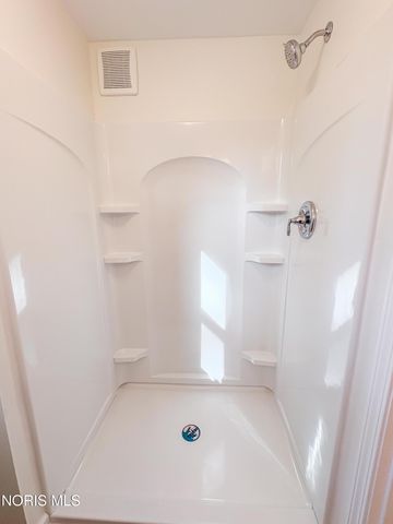 5249 Clover Lane, Toledo, OH 43623