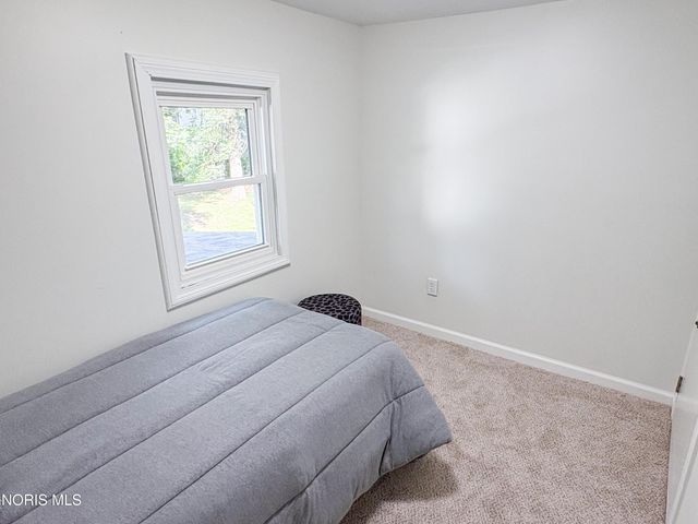 5249 Clover Lane, Toledo, OH 43623