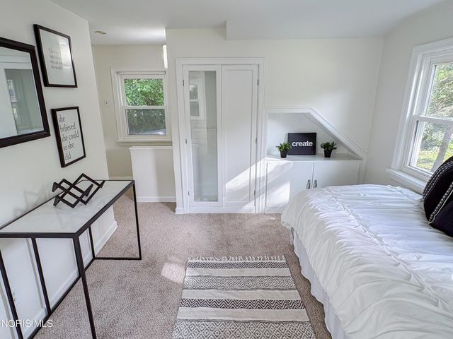 5249 Clover Lane, Toledo, OH 43623