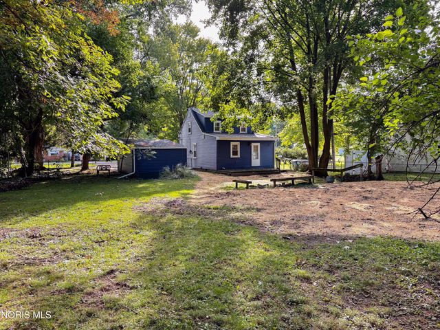 5249 Clover Lane, Toledo, OH 43623