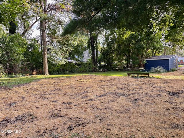 5249 Clover Lane, Toledo, OH 43623