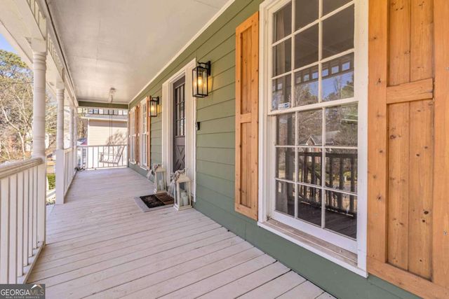 810 Hounds Ridge Court, Lawrenceville, GA 30043