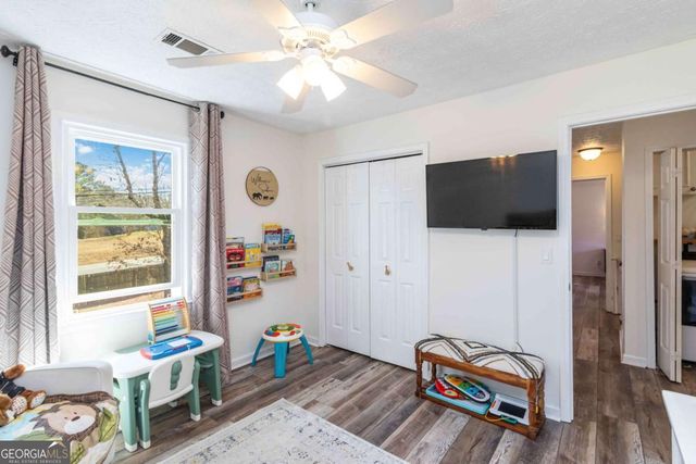 810 Hounds Ridge Court, Lawrenceville, GA 30043