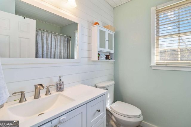 810 Hounds Ridge Court, Lawrenceville, GA 30043