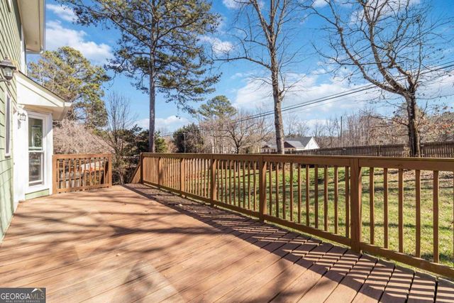 810 Hounds Ridge Court, Lawrenceville, GA 30043