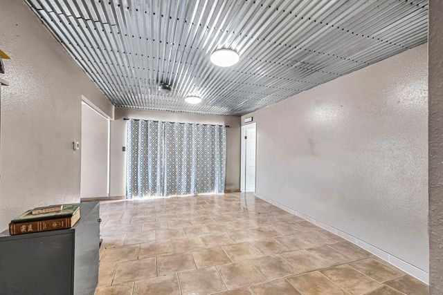 703 Osage, Midland, TX 79705