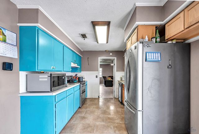 703 Osage, Midland, TX 79705