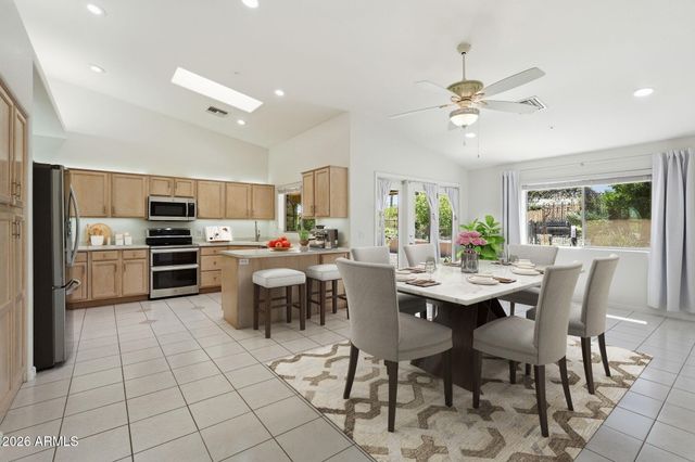 15555 E CHOLLA Drive, Fountain Hills, AZ 85268