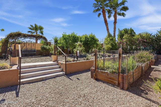 15555 E CHOLLA Drive, Fountain Hills, AZ 85268