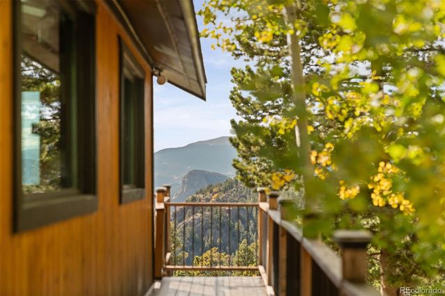 11325 Pauls Drive, Conifer, CO 80433