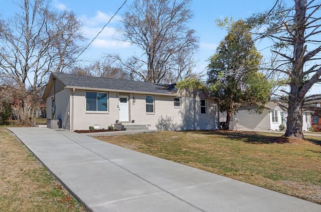 3792 Lunn Dr, Nashville, TN 37218