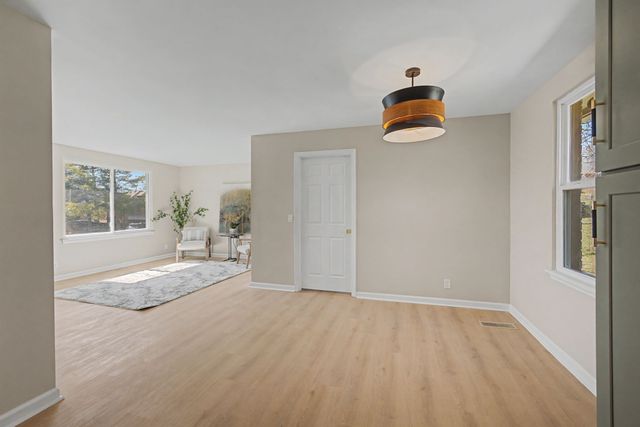 3792 Lunn Dr, Nashville, TN 37218