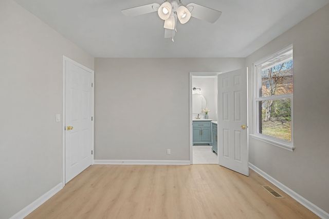 3792 Lunn Dr, Nashville, TN 37218