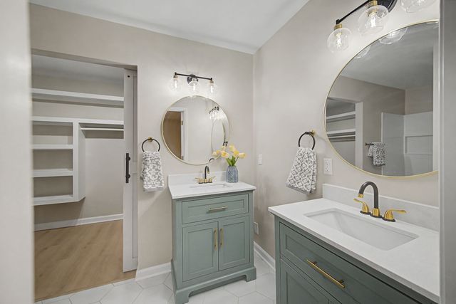 3792 Lunn Dr, Nashville, TN 37218