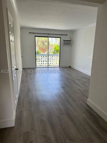 6805 Abbott Ave 8, Miami Beach, FL 33141
