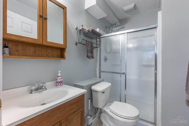 1665 Lehmann Trail, Ross Twp, OH 45013