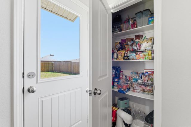 28 Candlelight Drive, Conway, AR 72032