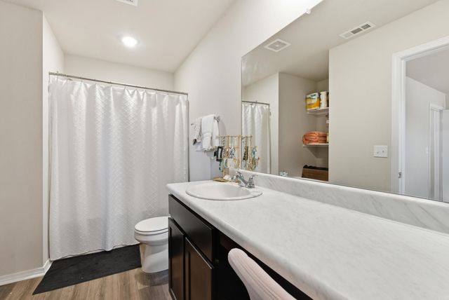 28 Candlelight Drive, Conway, AR 72032