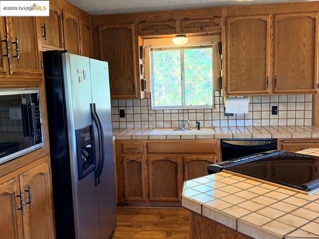 20386 Pine Mountain Dr., Groveland, CA 95321