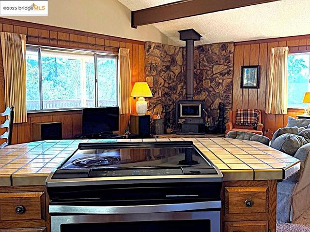 20386 Pine Mountain Dr., Groveland, CA 95321