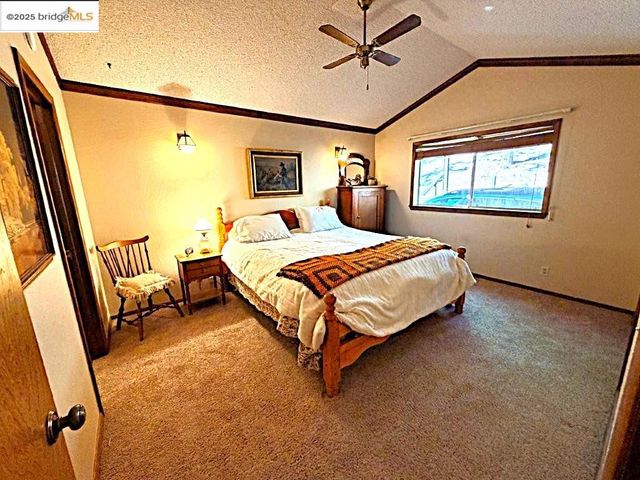 20386 Pine Mountain Dr., Groveland, CA 95321