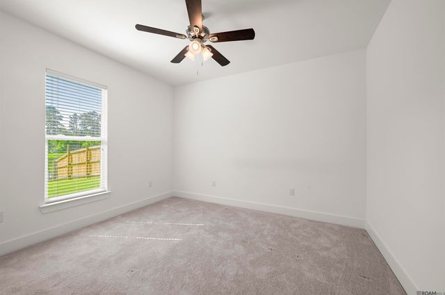 9674 Brookfield Ave, Denham Springs, LA 70726
