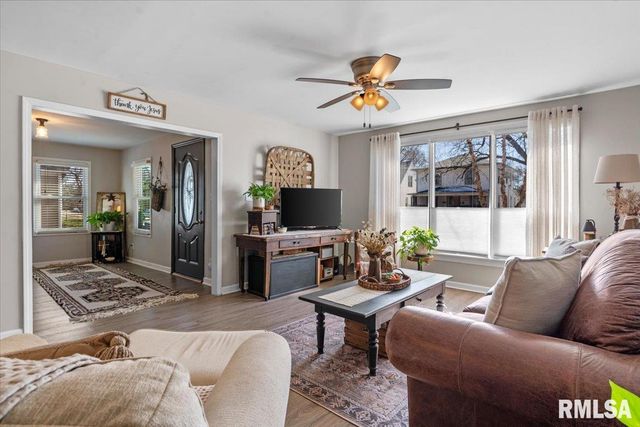 1425 W EDWARDS Street, Springfield, IL 62704