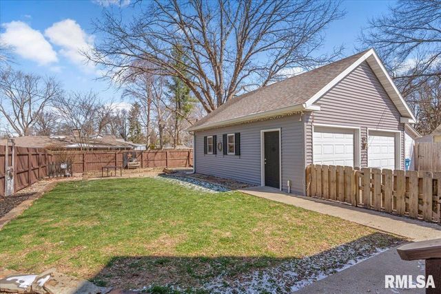 1425 W EDWARDS Street, Springfield, IL 62704