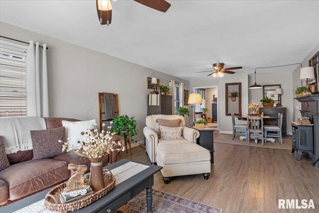 1425 W EDWARDS Street, Springfield, IL 62704