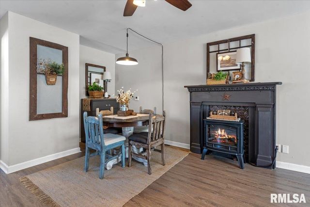 1425 W EDWARDS Street, Springfield, IL 62704