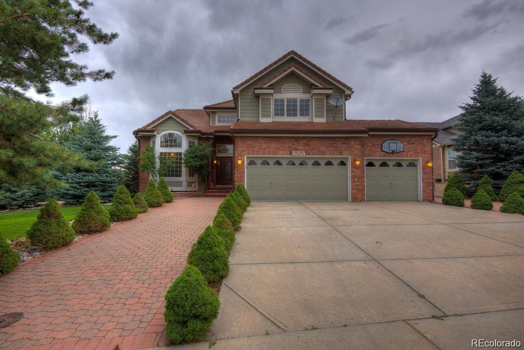 19597 E Maplewood Place, Aurora, CO 80016