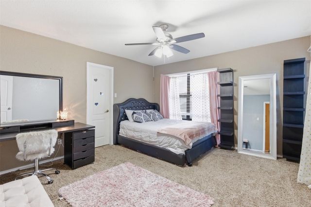 5701 Malarkey RD, Del Valle, TX 78617