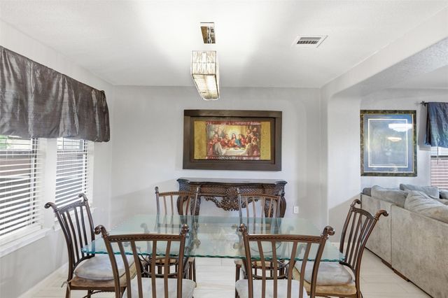 5701 Malarkey RD, Del Valle, TX 78617