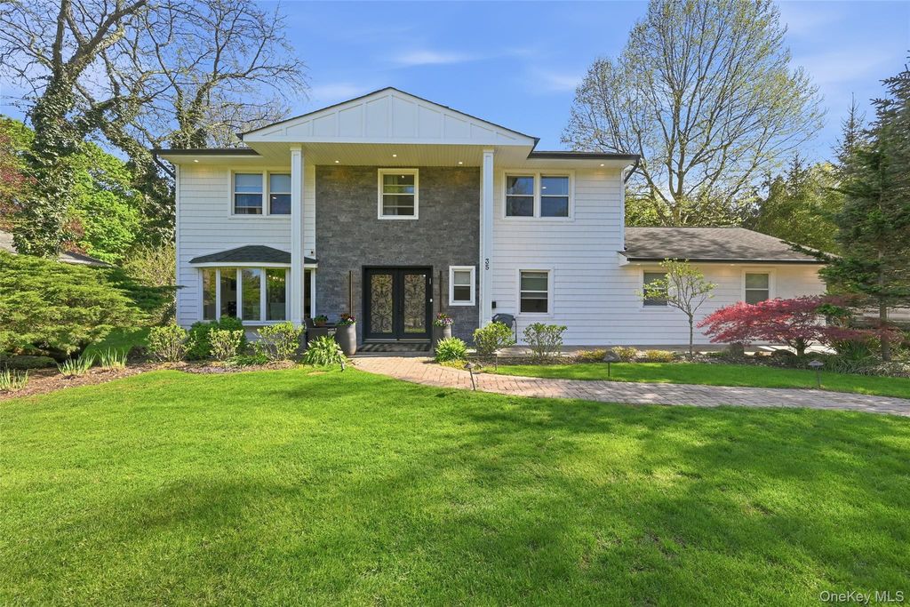35 Elm Drive, East Hills, NY 11576